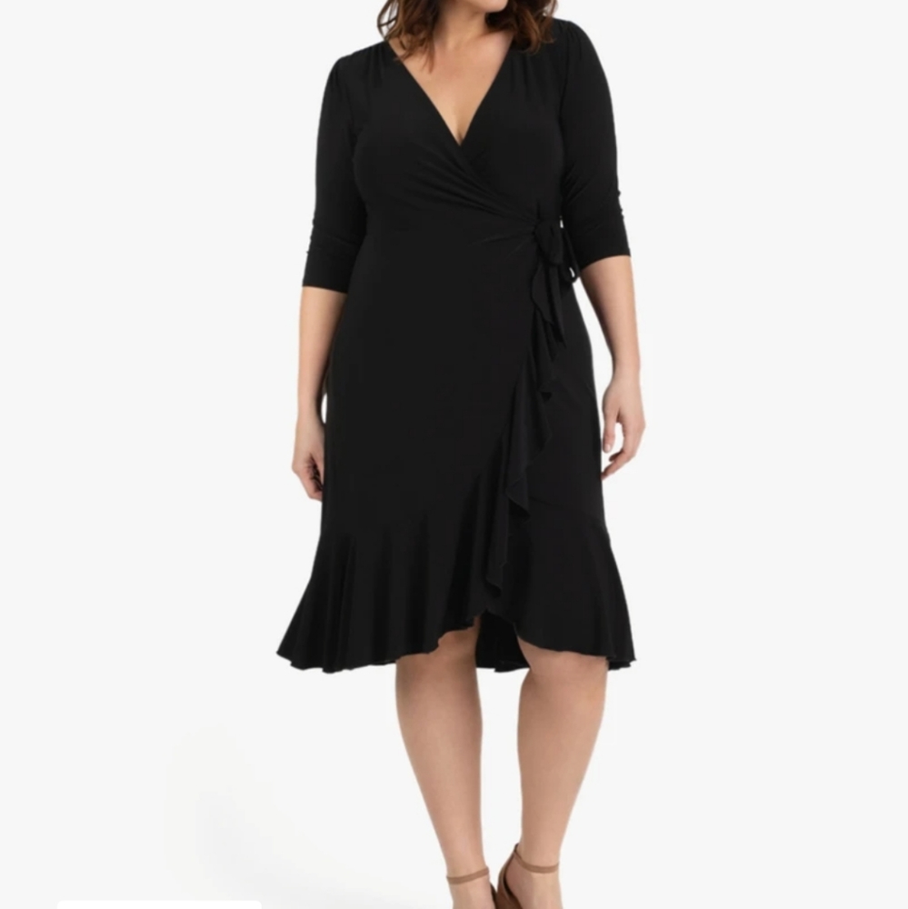 Kiyonna Phoebe wrap dress NWT size 1 Dia 14/16